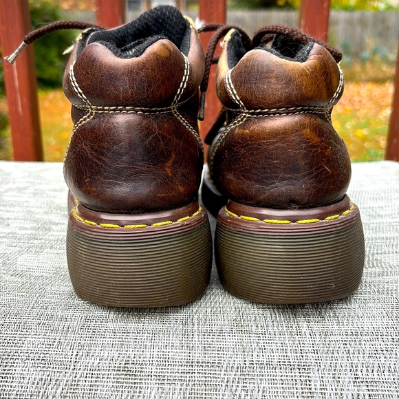 Vintage 1990’s Dr. Martens 8542 brown chunky lace up boots - Picture 3 of 7
